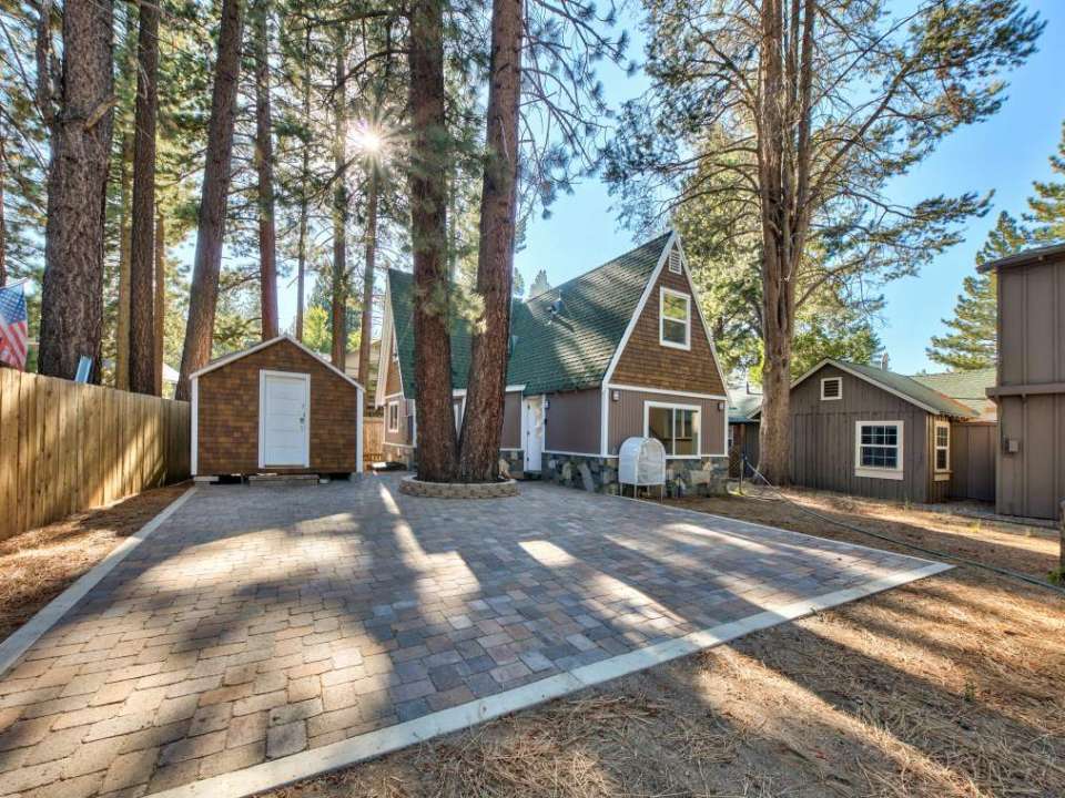 1046 Marjorie Street South Lake Tahoe, CA 96150 El Dorado