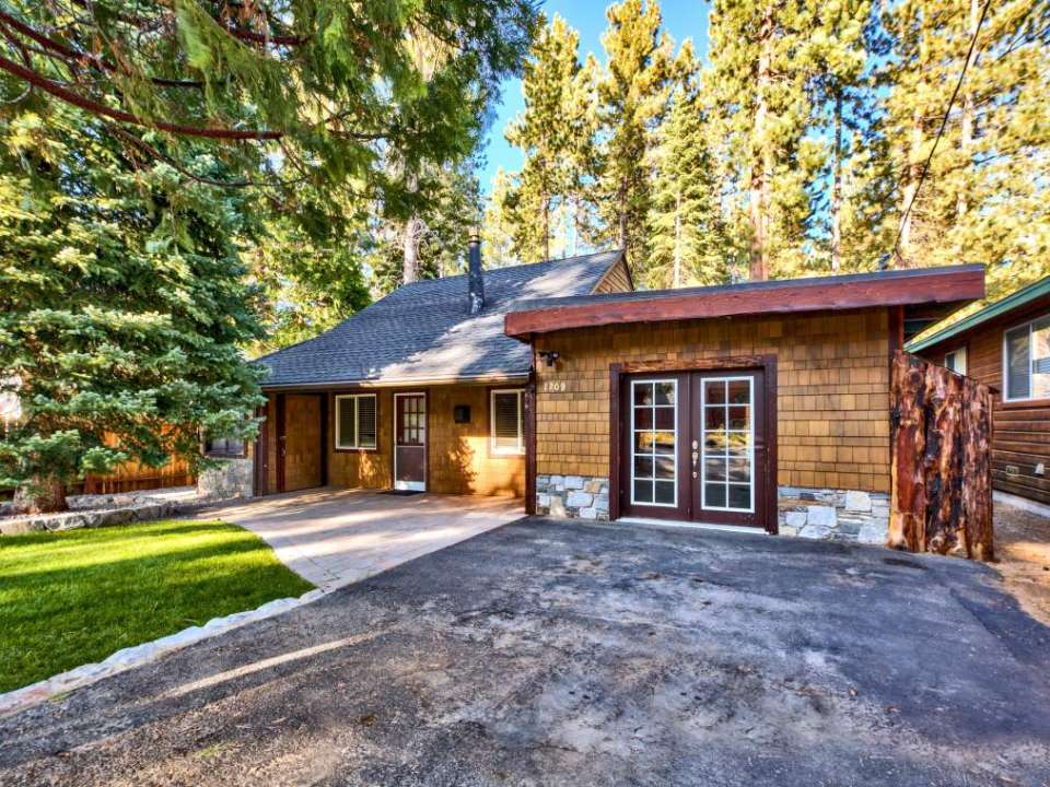 1209 Julie Lane South Lake Tahoe, CA 96150 El Dorado County