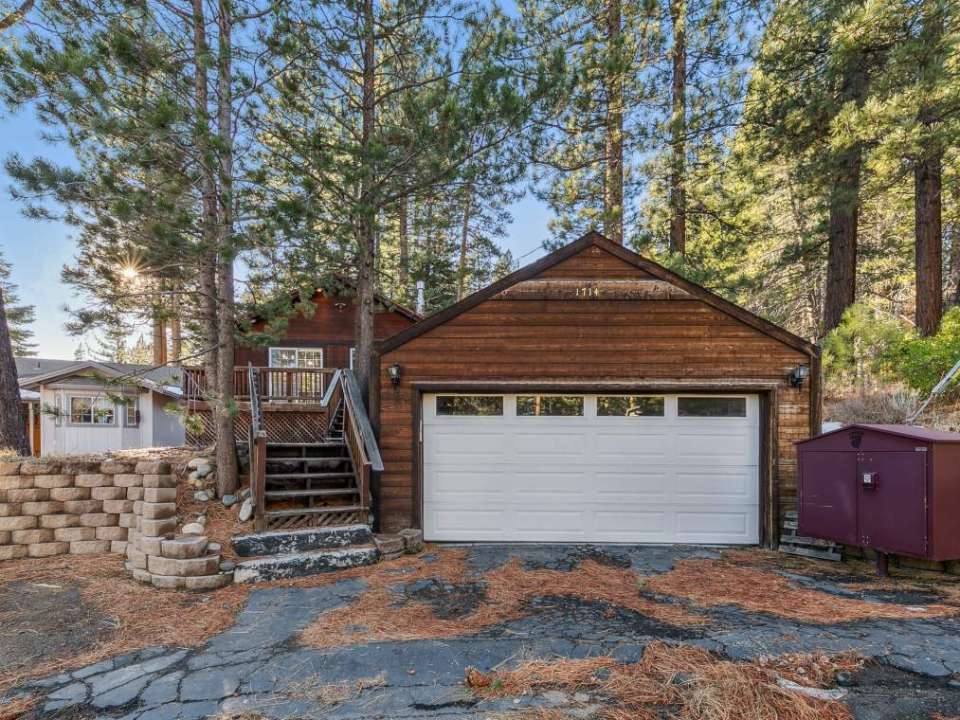 1714 Tionontati Street South Lake Tahoe, CA 96150 El Dorado County