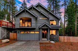 1935 Hunkpapa Street South Lake Tahoe, CA 96150 El Dorado County