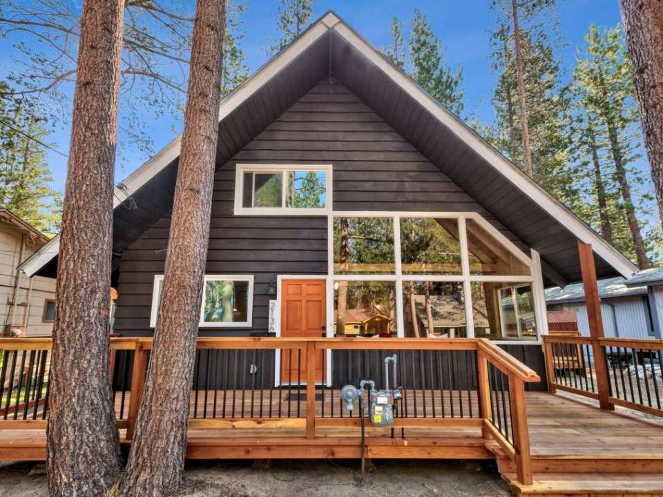 2136 West Way South Lake Tahoe, CA 96150 El Dorado County