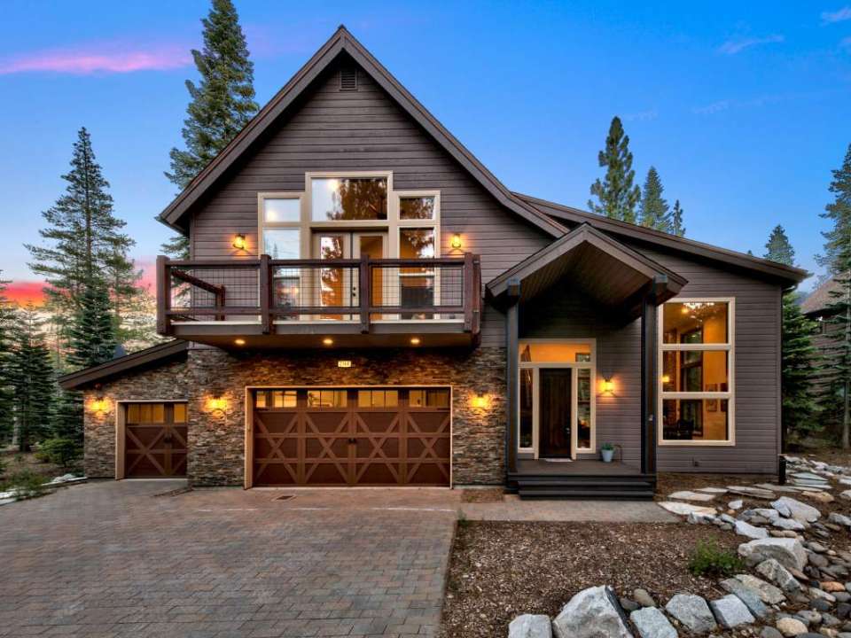 2144 Shawnee Street South Lake Tahoe, CA 96150 El Dorado County