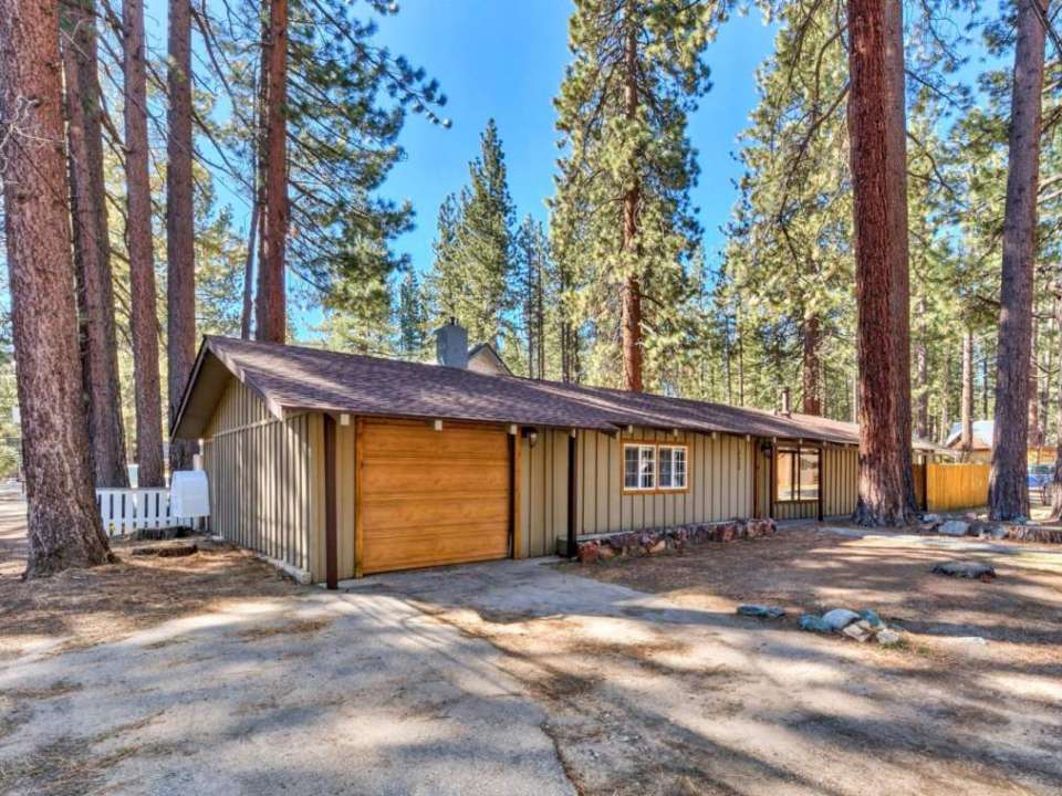 2620 Bertha Avenue South Lake Tahoe, CA 96150 El Dorado County