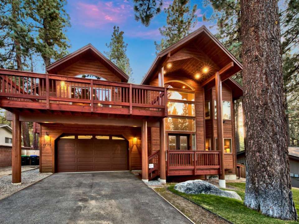 3488 Anne Street South Lake Tahoe, CA 96150 El Dorado County