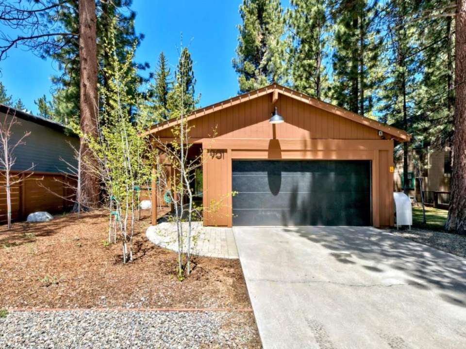 901 Los Angeles Avenue South Lake Tahoe, CA 96150 El Dorado County