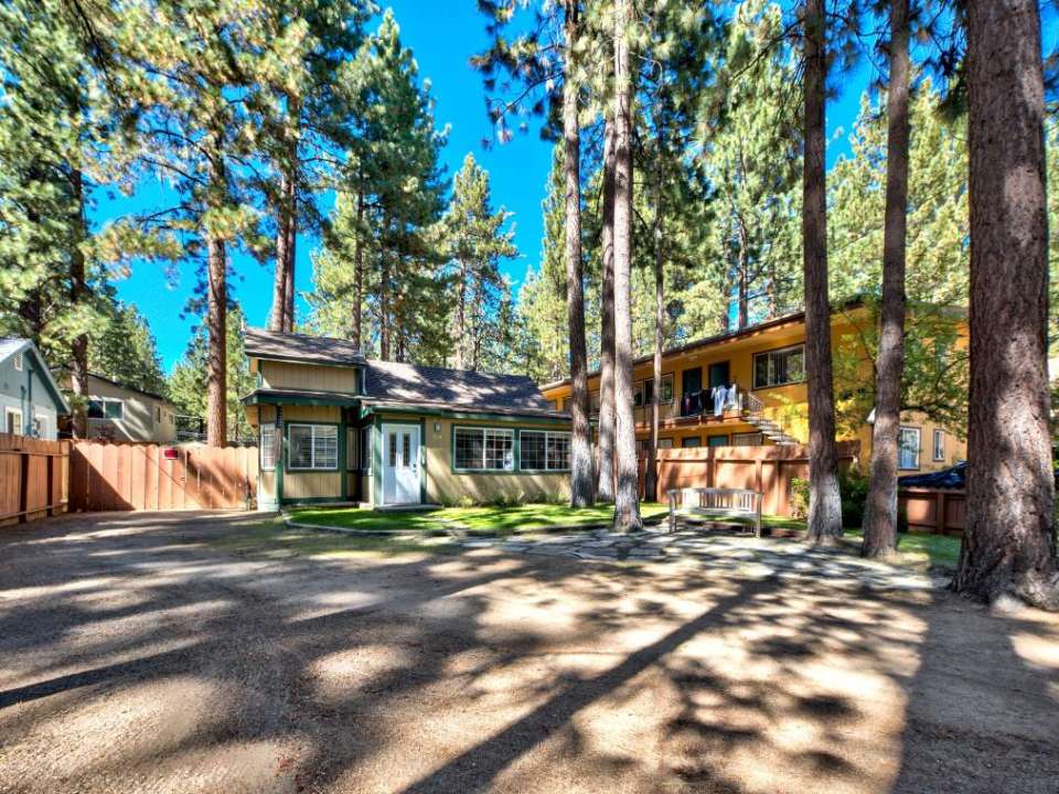 909 San Francisco Avenue South Lake Tahoe, CA 96150 El Dorado County